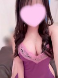 ももの小さい写真3枚目